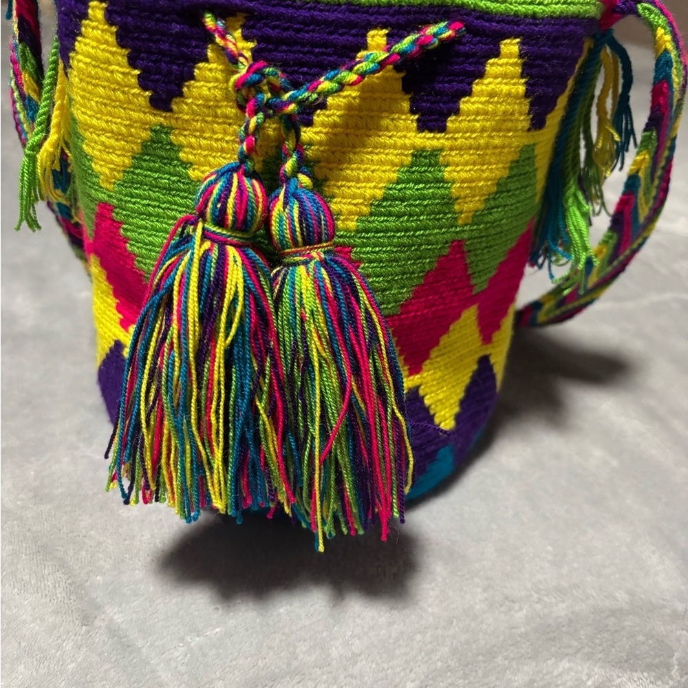 Colorful Woven Bucket Bag